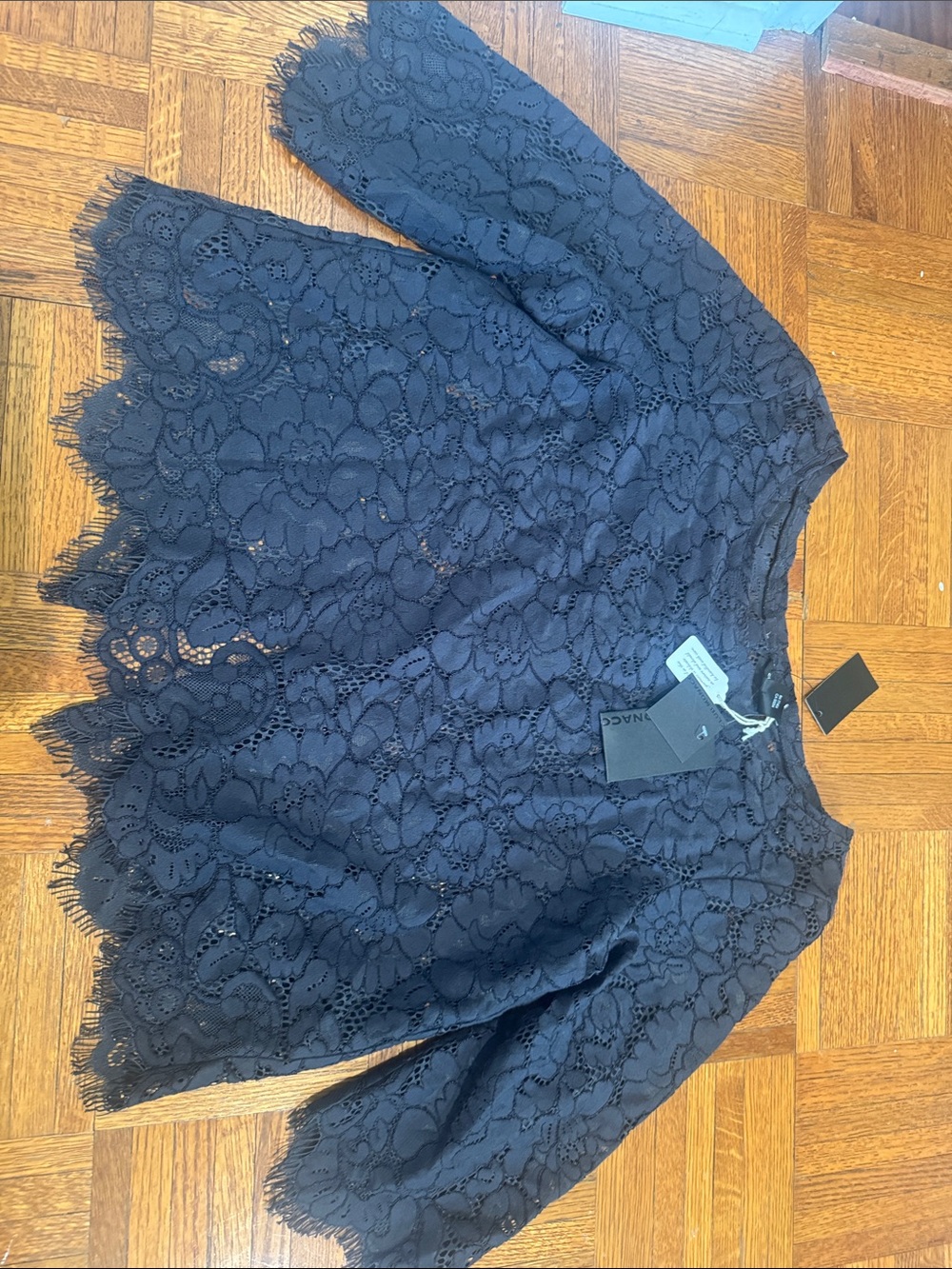NWT Club Monaco leatrice nwt smog Lace Eyelet Top
